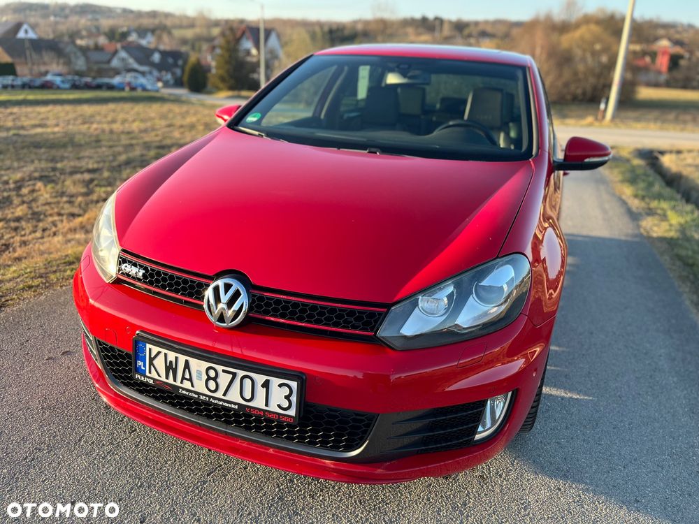 Volkswagen Golf 2.0 GTI - 2