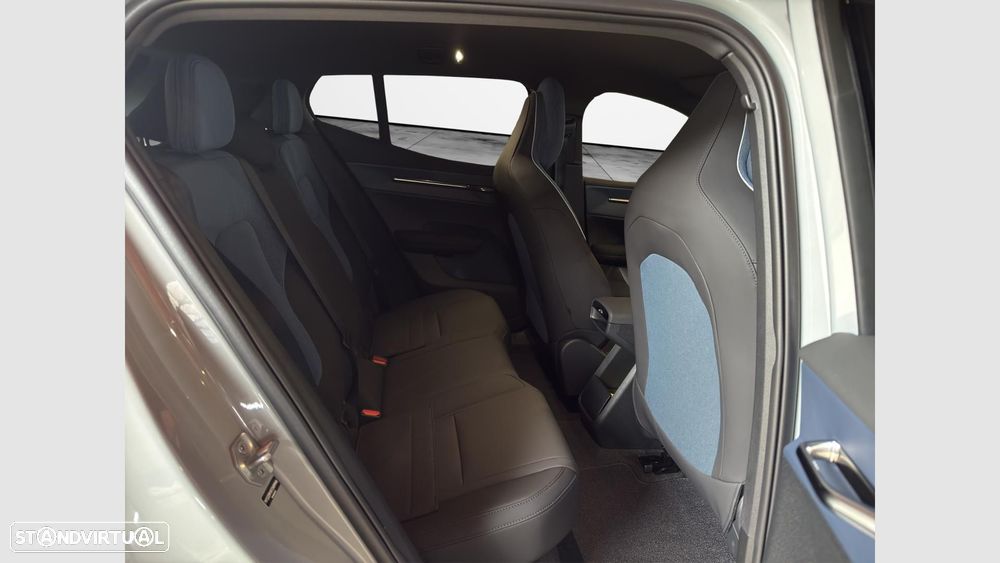 Volvo EX30 51 kWh Single Motor Core - 14