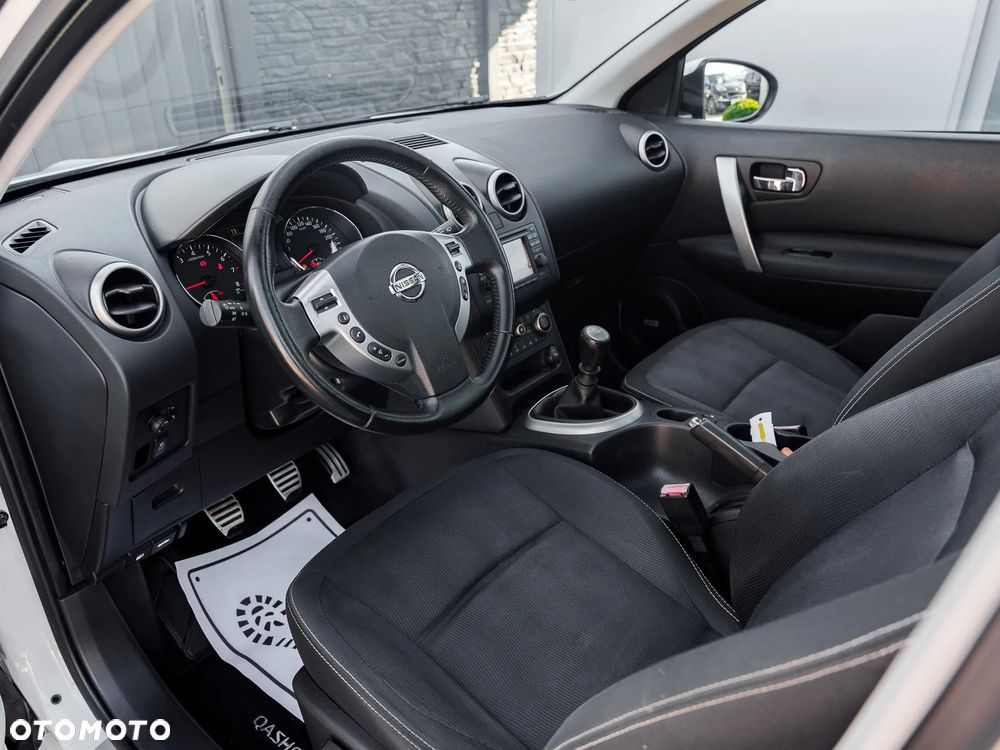 Nissan Qashqai 2.0 tekna - 15