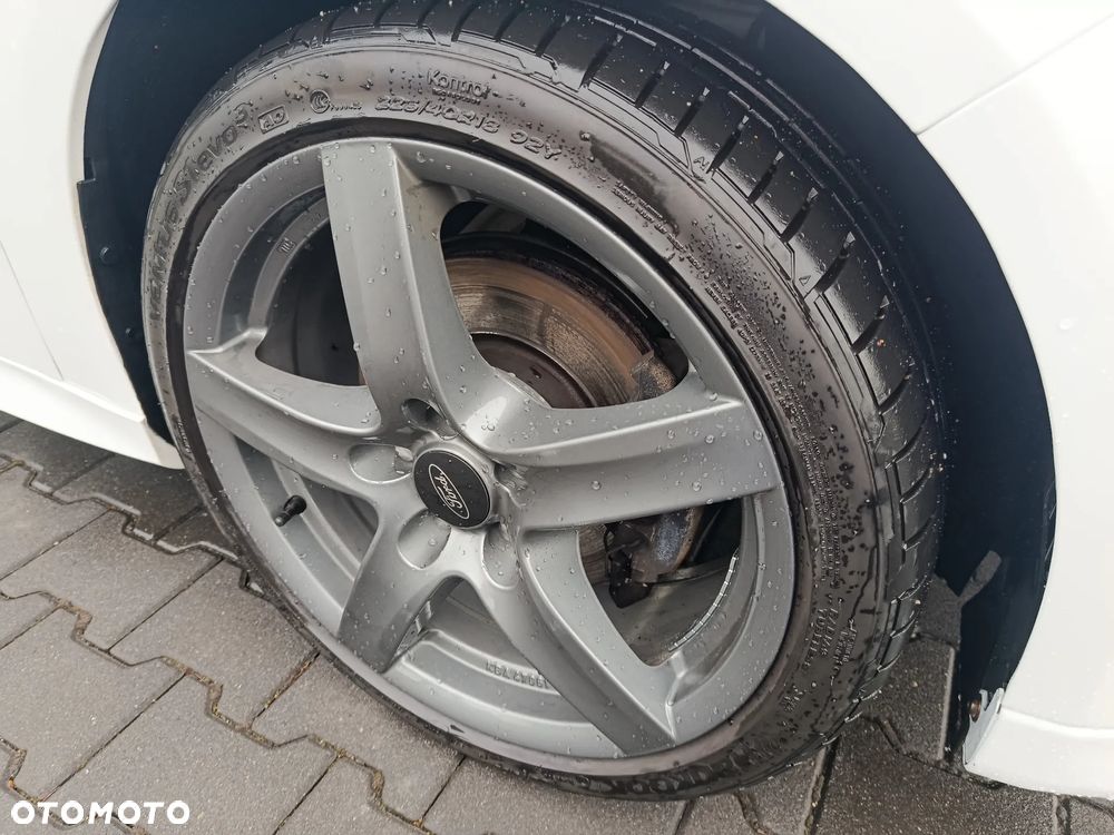 Ford Focus 1.5 EcoBoost STart-Stopp-System ST-LINE - 16