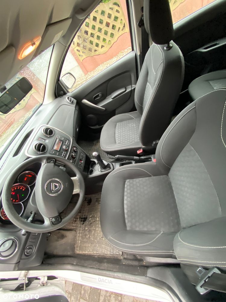 Dacia Logan - 12