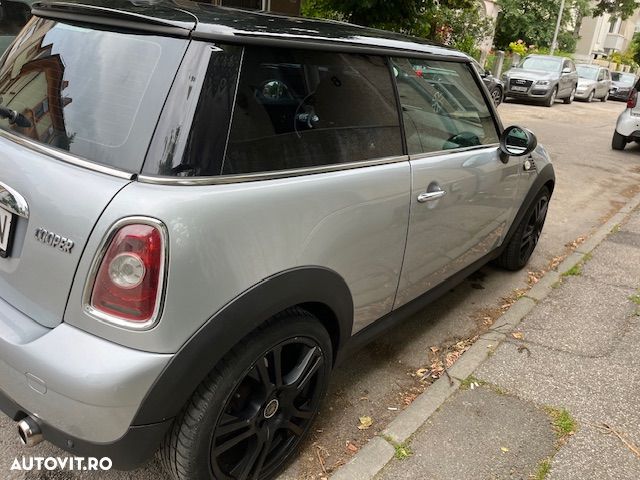 Mini Cooper Standard - 4