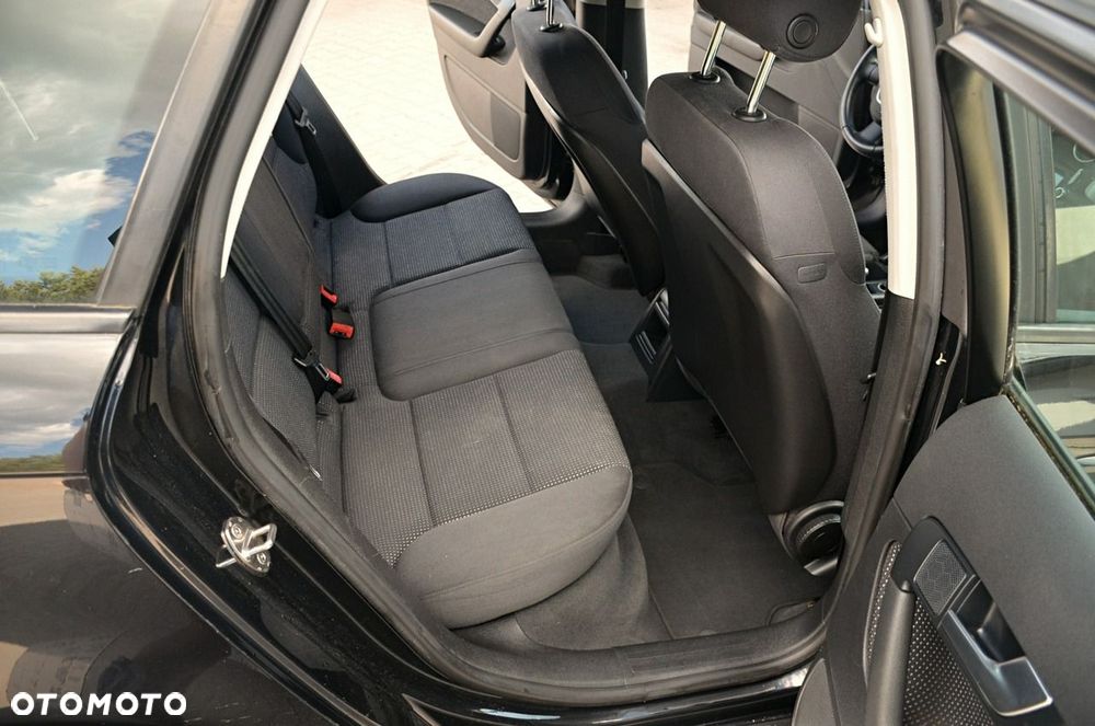 Audi A3 Sportback - 16
