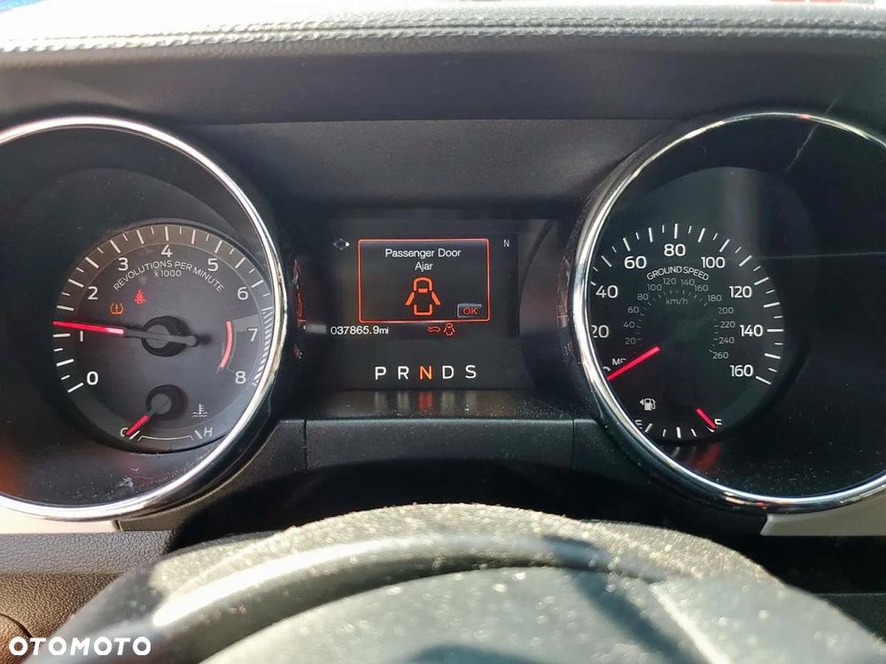 Ford Mustang 5.0 V8 GT - 11