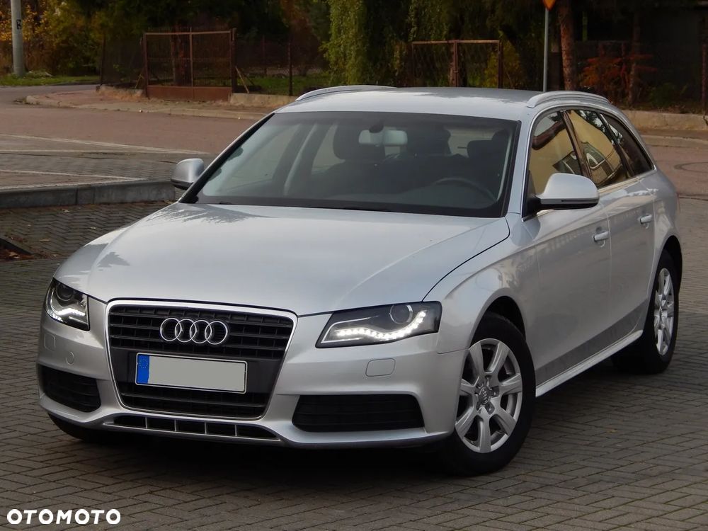 Audi A4 Avant 2.0 TDI DPF Attraction - 2
