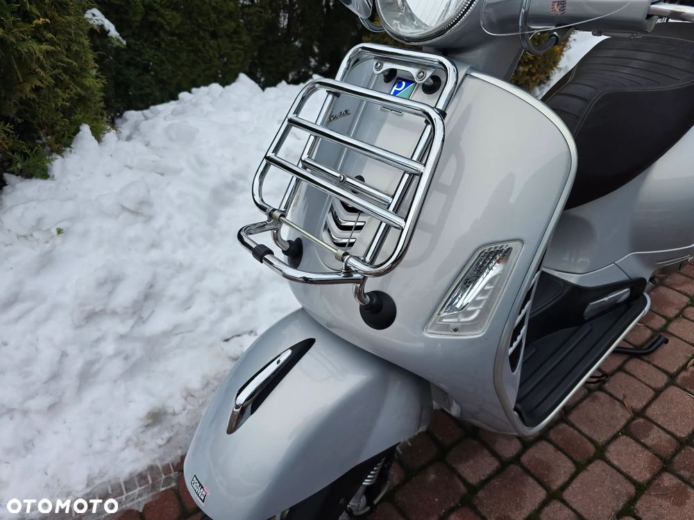 Piaggio Vespa - 23