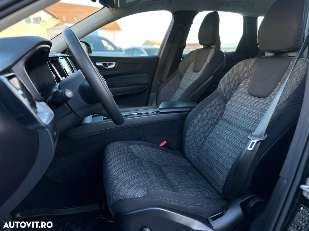 Volvo XC 60 B4 D Core - 18