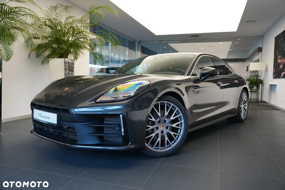 Porsche Panamera 4 - 1