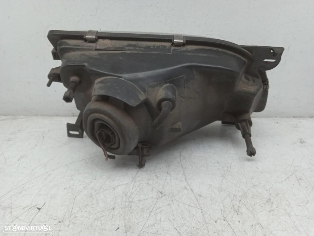 FAROL ESQUERDO FORD TRANSIT FURGÃO 1998 - 1