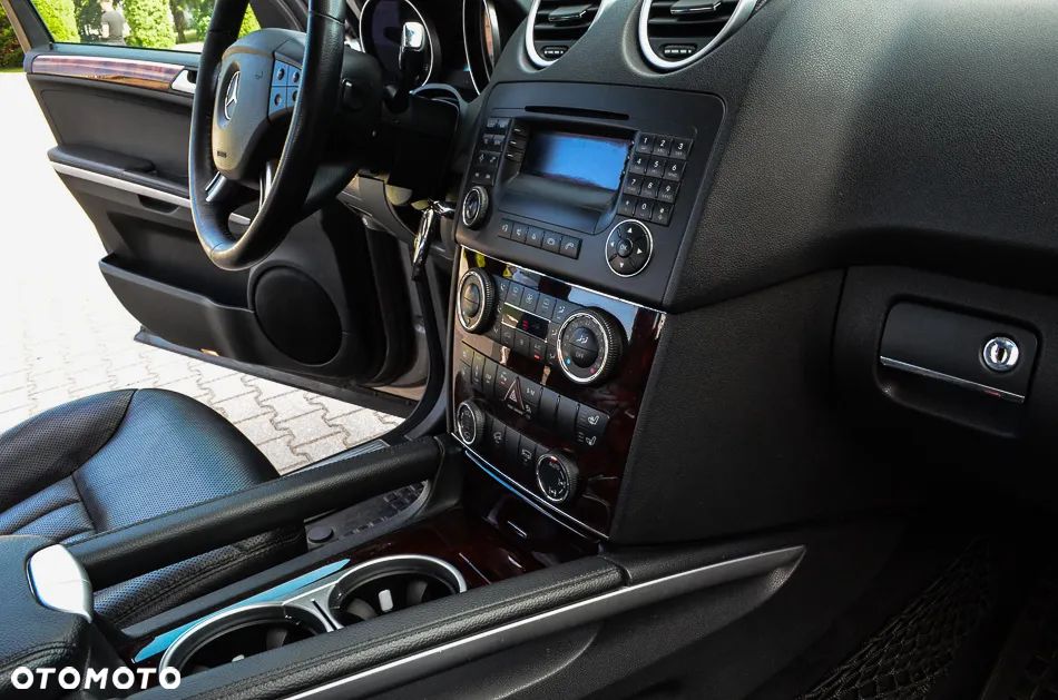 Mercedes-Benz ML 280 CDI 4Matic 7G-TRONIC - 38