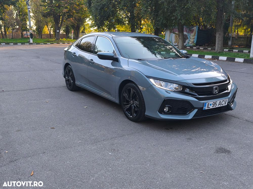 Honda Civic 1.0 VTEC Turbo CVT Elegance Navi - 4