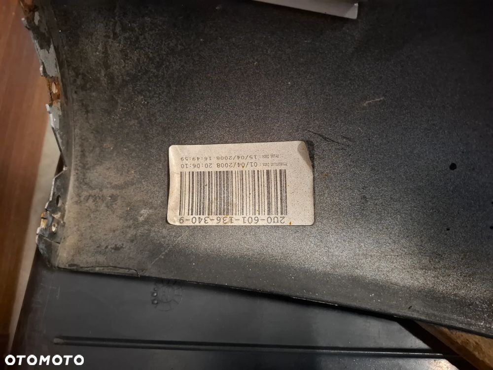 Zderzak tył tylny 4xPDC Volvo V50 2008 rok kombi kolor 426-26 - 6