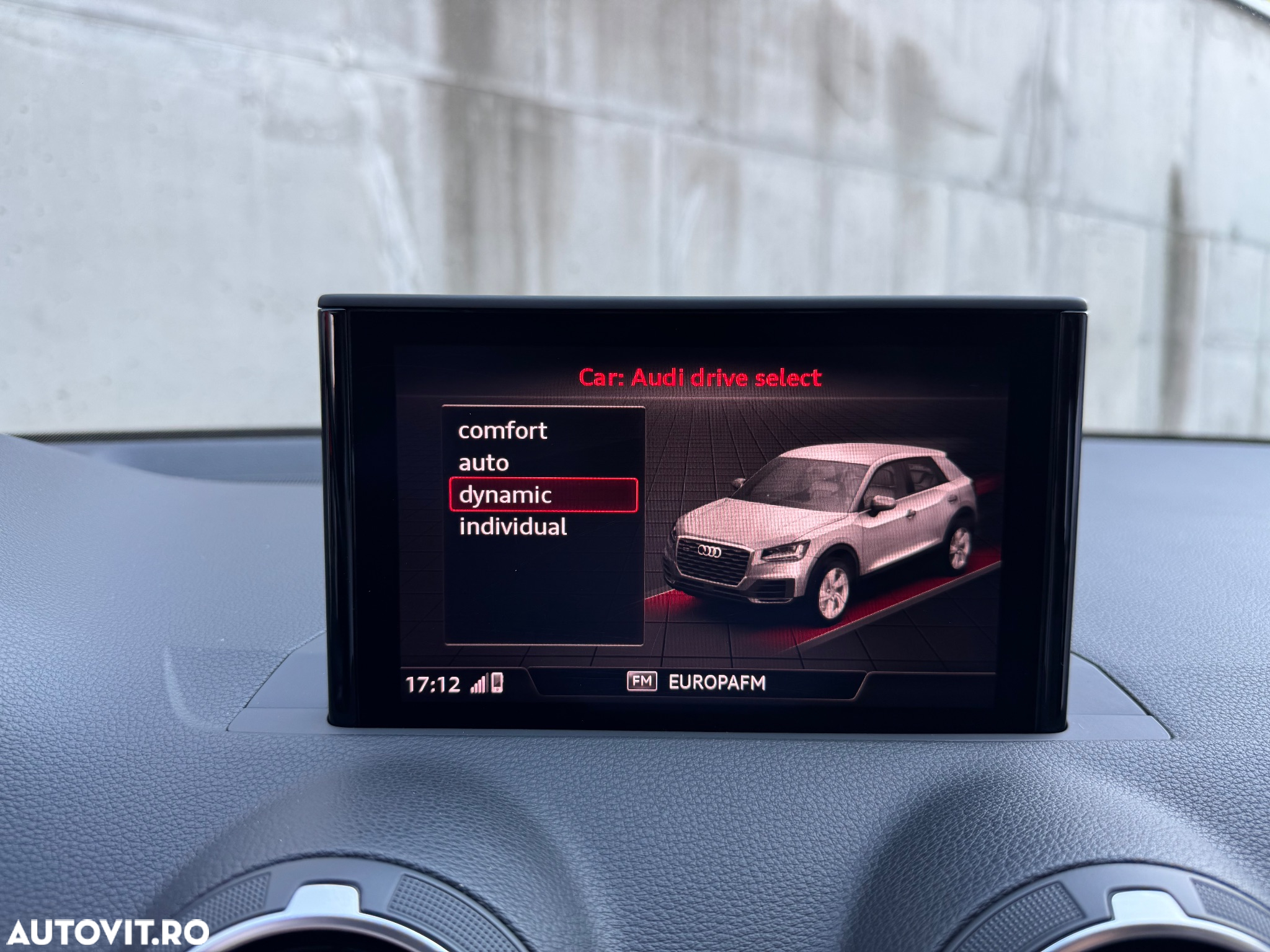 Audi Q2 1.6 30 TDI S tronic Design - 25