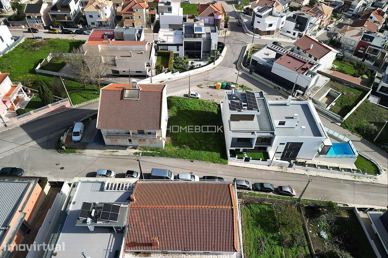 Terreno Urbano em Odivelas – Construa a sua Moradia com Vista Rio! - Grande imagem: 3/11