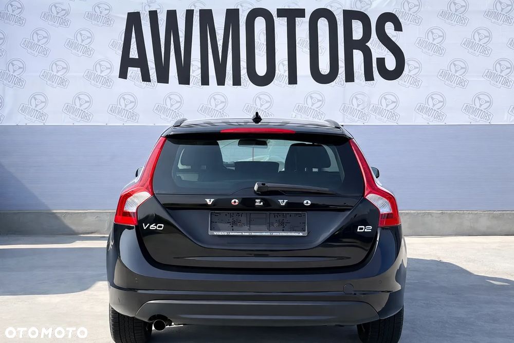 VOLVO V60 2012 *SAMOCHÓD NA CZĘŚCI* 4436 black solid stone volvo 01900 MASKA, LAMPA, DRZWI, LUSTERKO, ZDERZAK, GRILL, BŁOTNIK, KLAPA, BELKA, DESKA, FOTELE, KANAPA, ĆWIARTKA KIEROWNICA, TARCZE, ZACISKI, ZAWIESZENIE, KOMPLETNY PRZÓD, KOMPLETNY TYŁ, LICZNIK, ZEGARY, PRAWE LEWE PRZÓD TYŁ - 2