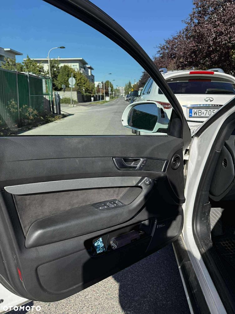 Audi A6 Avant 2.0 TDI Multitronic - 12