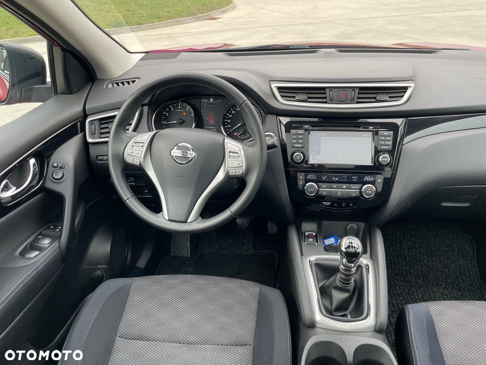 Nissan Qashqai 1.2 DIG-T 360 - 16