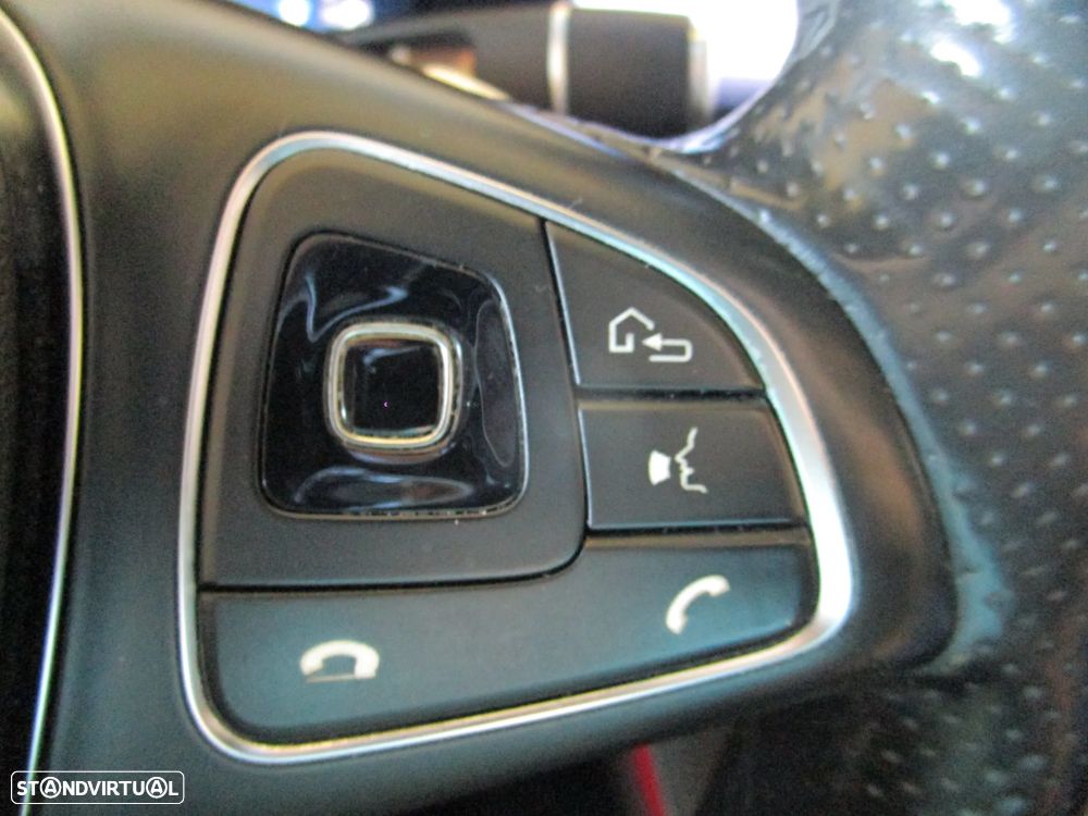 Mercedes-Benz E 220 d 4Matic All-Terrain 9G-TRONIC Exclusive - 37