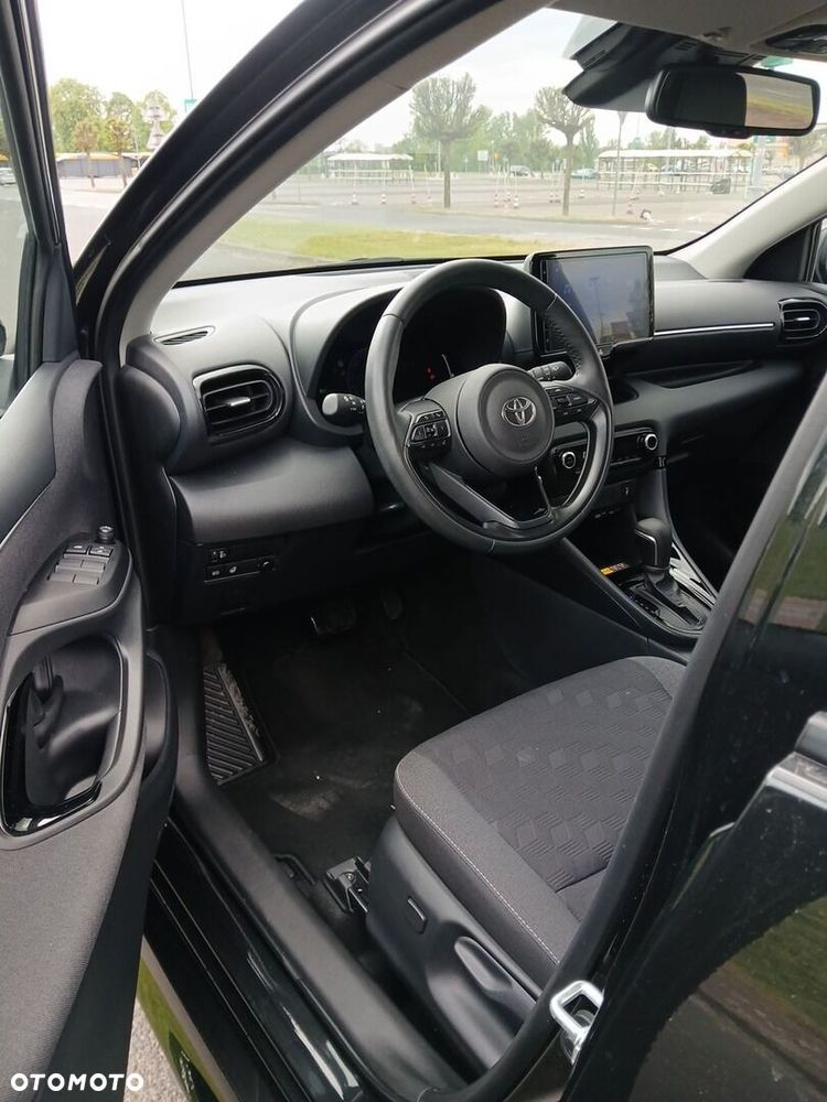 Toyota Yaris Hybrid 1.5 Style - 18