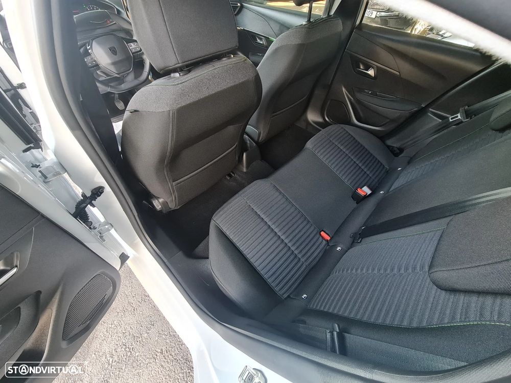 Peugeot 208 1.2 Style - 10