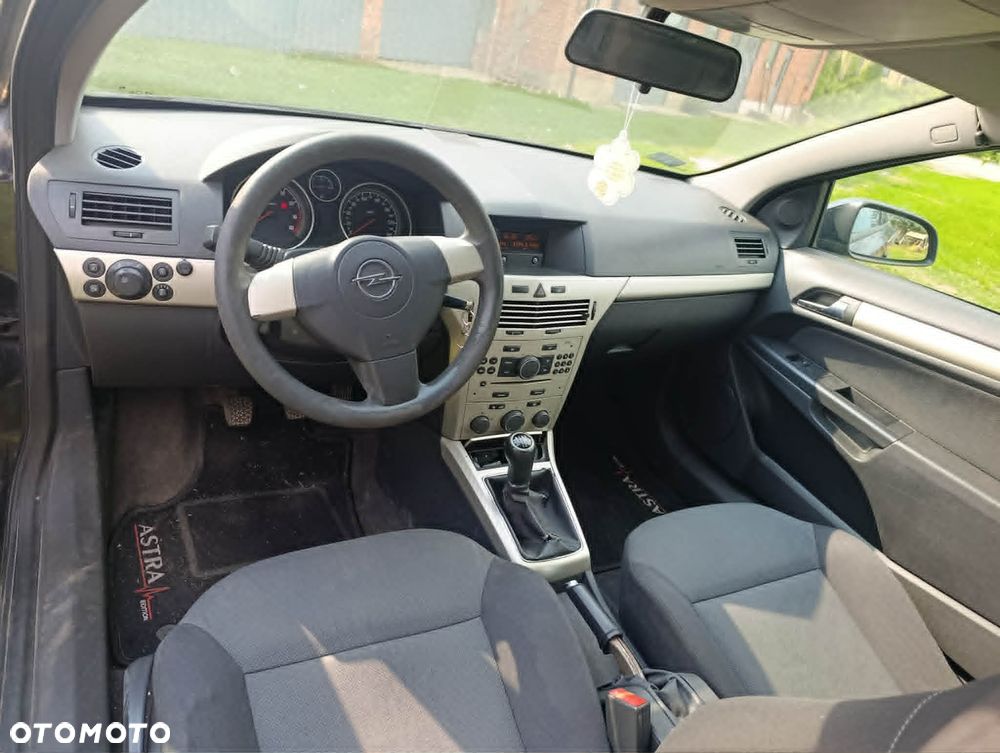 Opel Astra 1.4 Enjoy - 2
