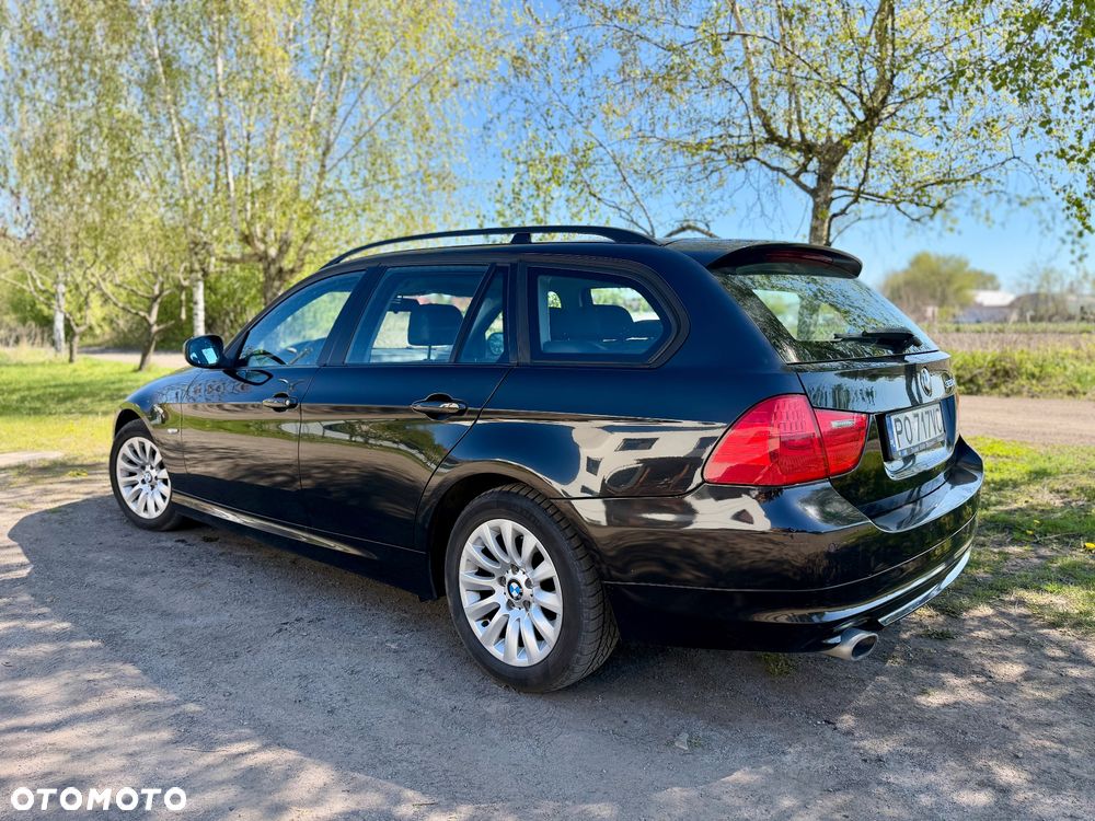 BMW Seria 3 320d DPF - 4