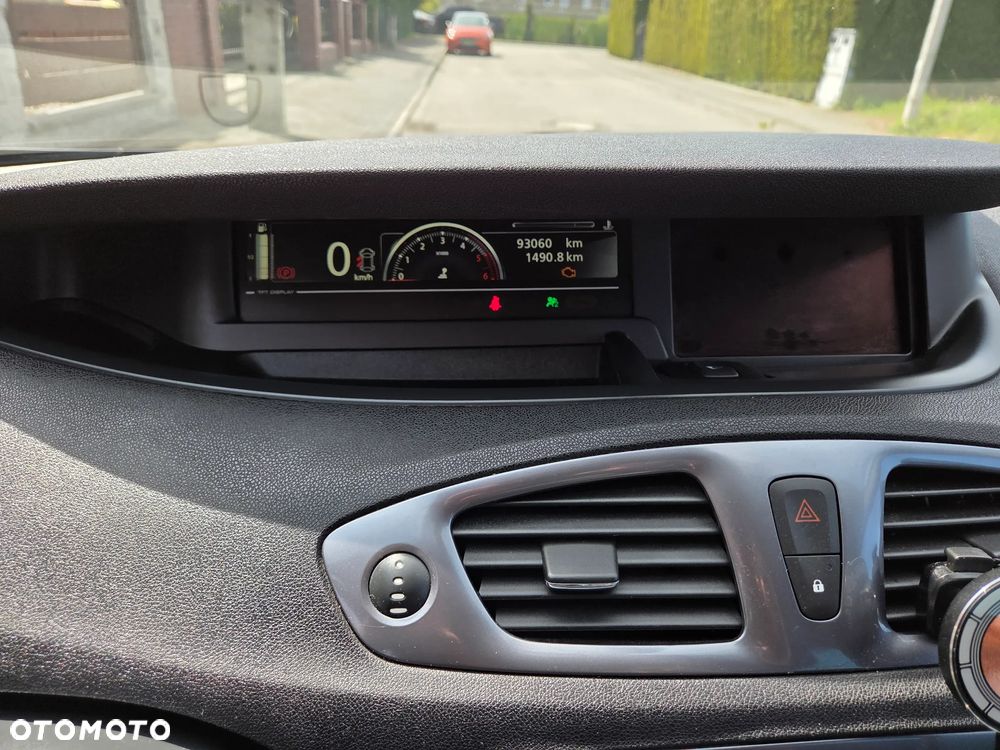 Renault Scenic dCi 110 Xmod Paris - 7