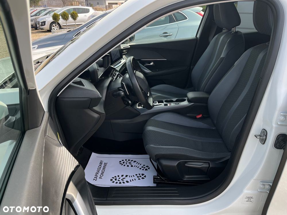 Peugeot 2008 PureTech 130 EAT8 Allure Pack - 8