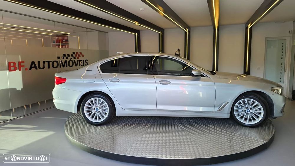BMW 530 e iPerformance Line Luxury - 8