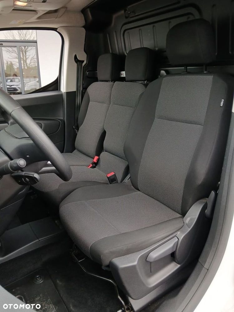 Toyota PROACE CITY - 38