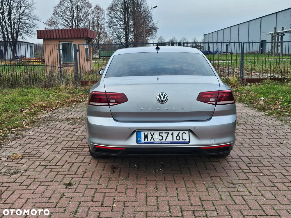 Volkswagen Passat 1.5 TSI EVO Business DSG - 4