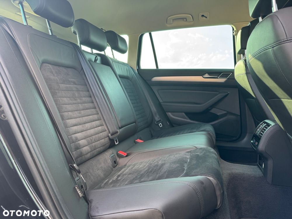 Volkswagen Passat 2.0 TDI BMT Highline - 24