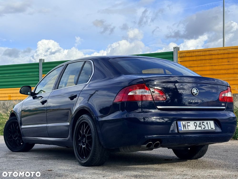 Skoda Superb 2.0 TDI Ambition - 10