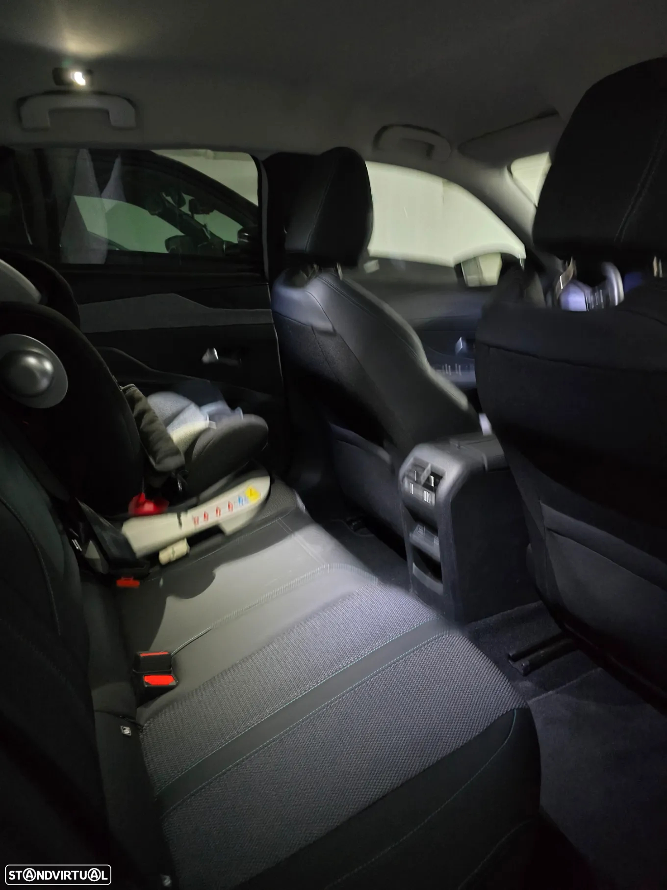 Peugeot 308 SW 1.6 Hybrid Allure Pack e-EAT8 - 30