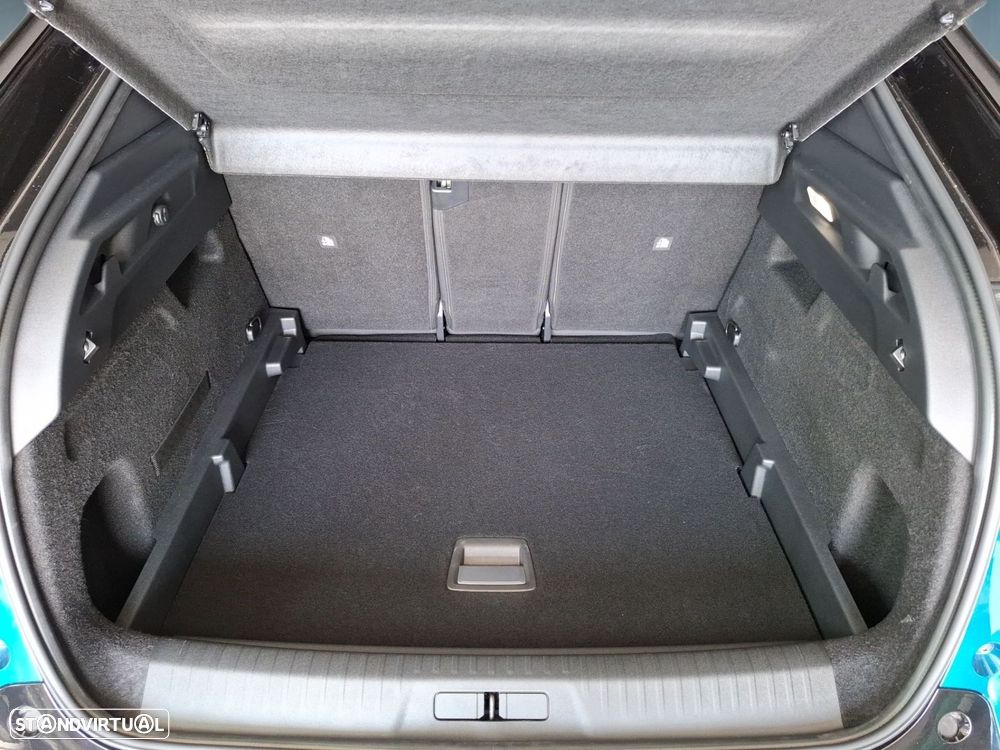 Peugeot E-3008 73 kWh GT - 24