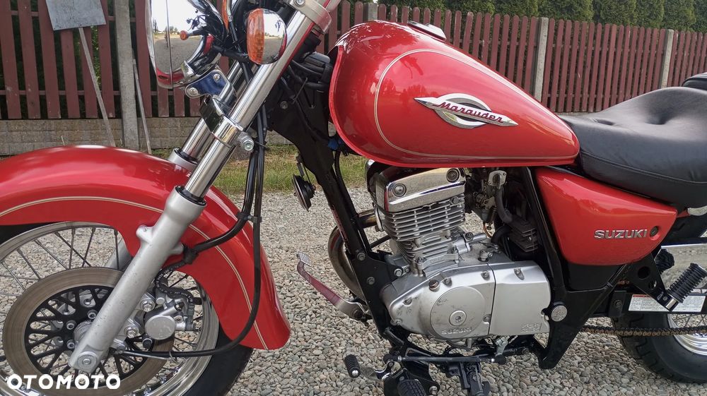 Suzuki Marauder - 12