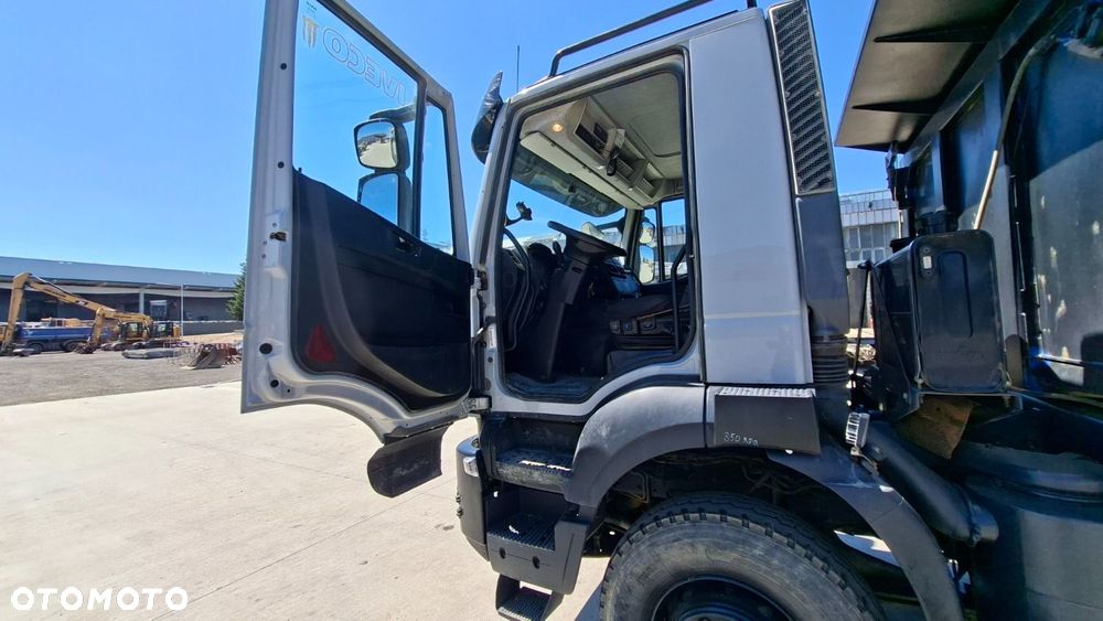 Iveco Trakker Ad 340 T 46 8X4 - 9