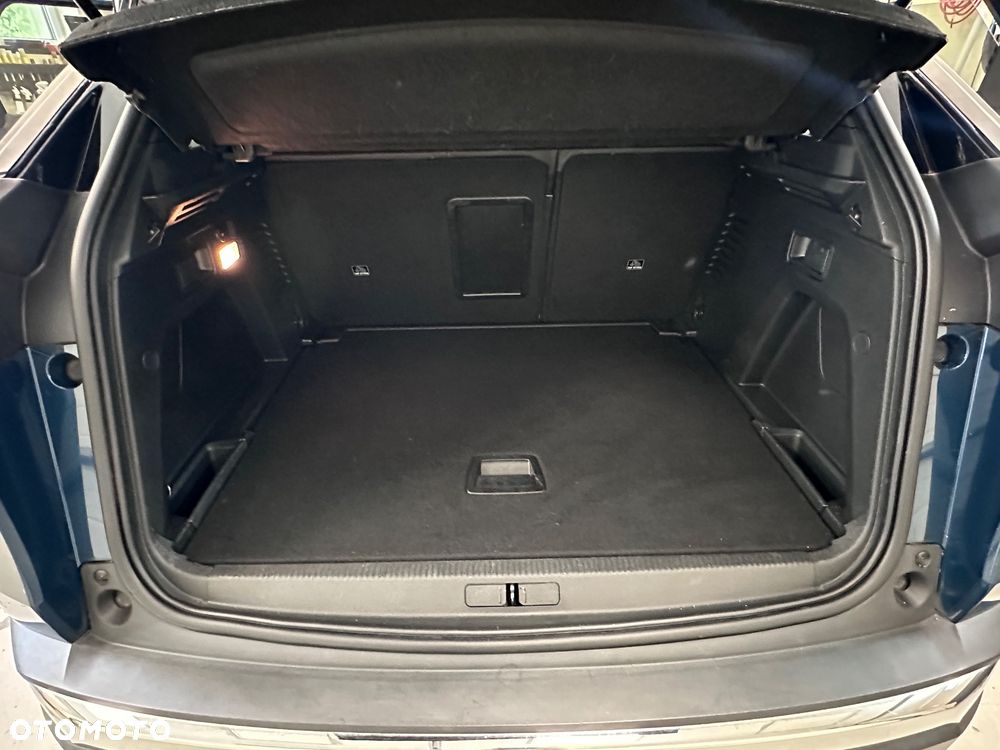Peugeot 3008 1.5 BlueHDi GT S&S EAT8 - 17