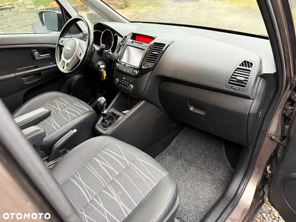 Kia Venga 1.4 CVVT Dream Team Edition - 6