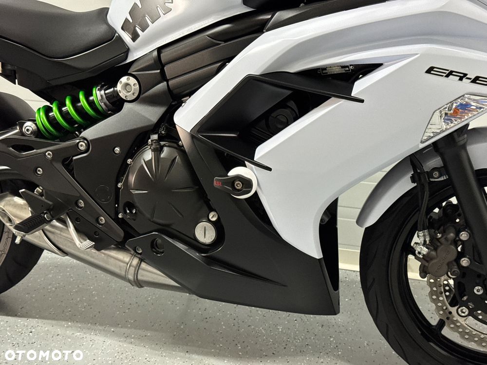 Kawasaki ER - 11