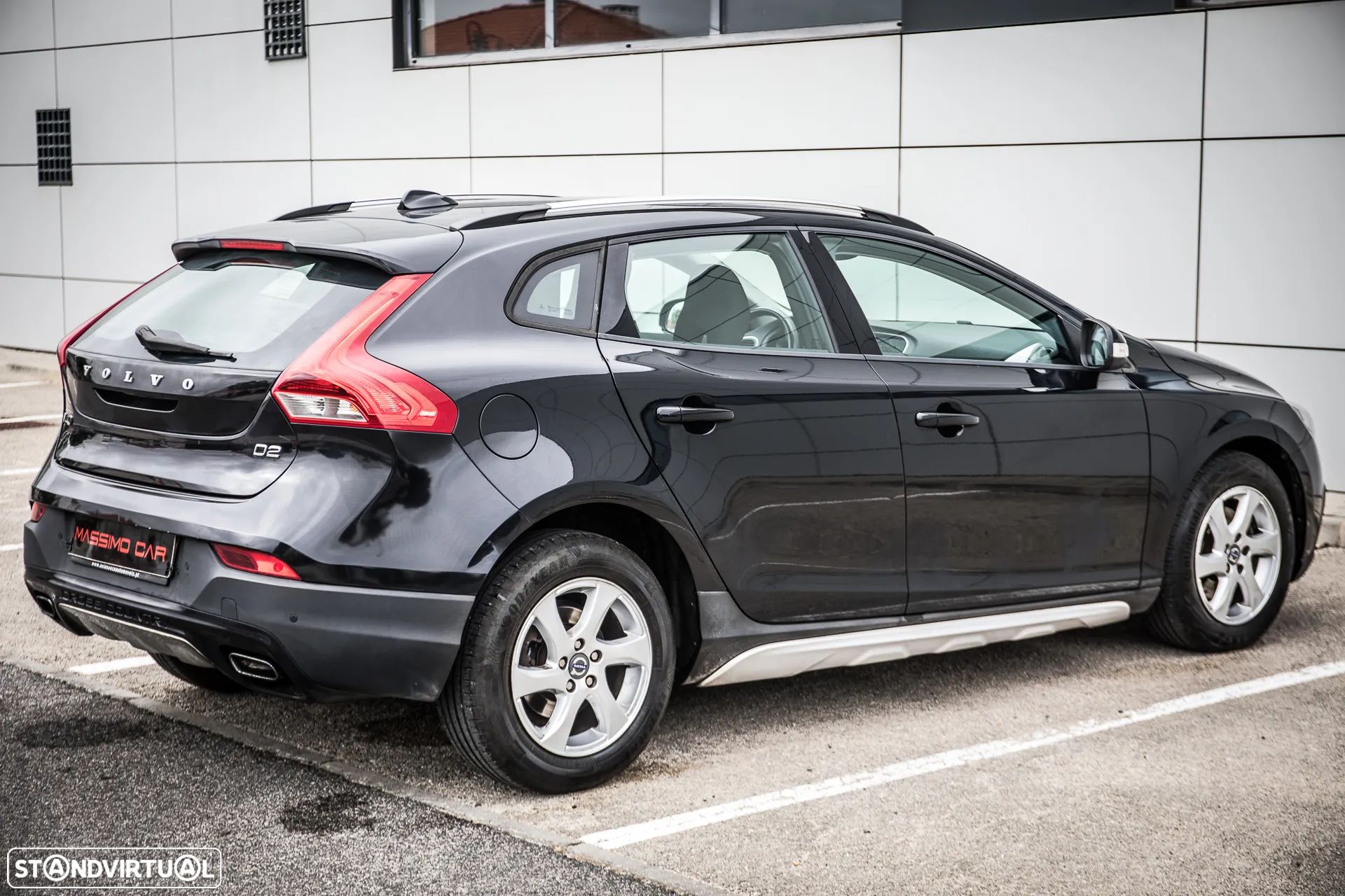 Volvo V40 Cross Country 1.6 D2 Momentum - 1