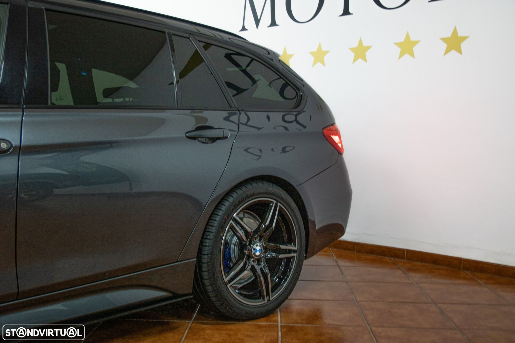 BMW 320 d Touring Auto Pack M - 18