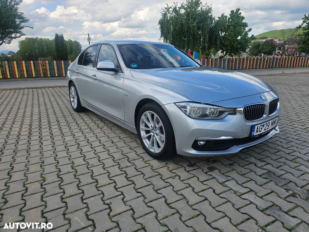 BMW Seria 3 318d Aut. Luxury Line - 1