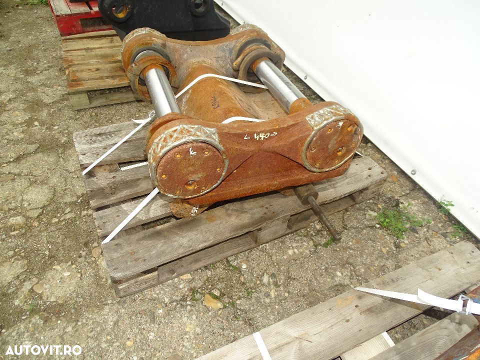 Atac rapid  hidraulic  prindere cupa  pt. excavator si buldoexcavator - 7