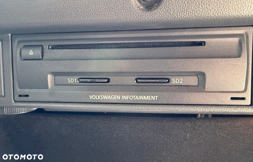 Volkswagen Golf 1.6 TDI DPF DSG Comfortline - 31