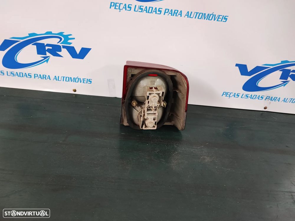 Farolim trás esquerdo Peugeot 405 break 1987 - 2