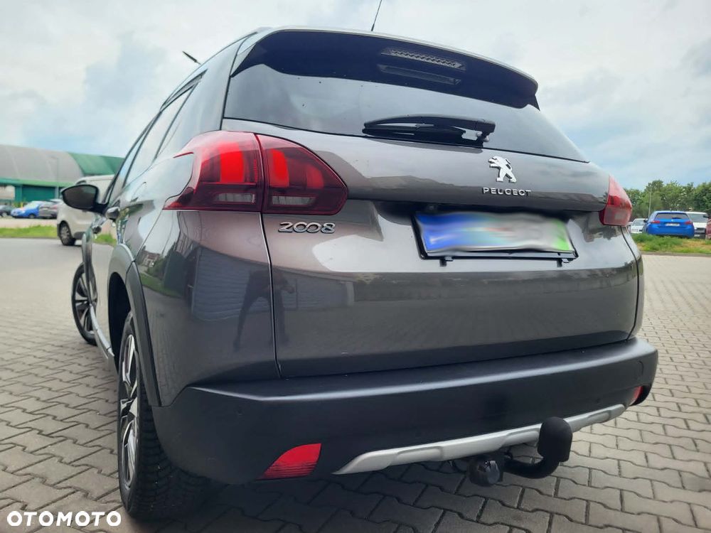 Peugeot 2008 BlueHDi 100 STOP & START Allure - 27