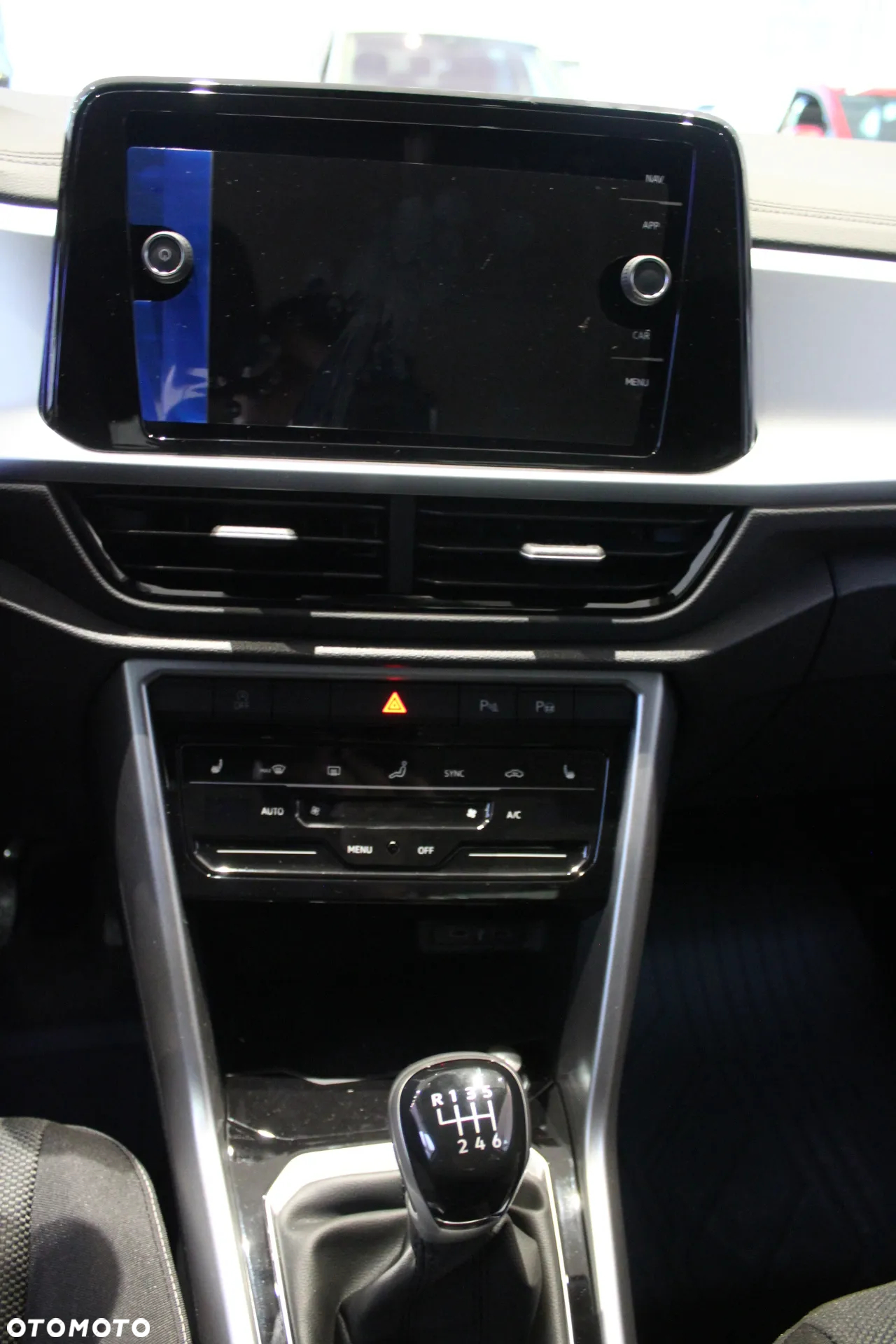 Volkswagen T-Roc 1.5 TSI Special Edition - 11