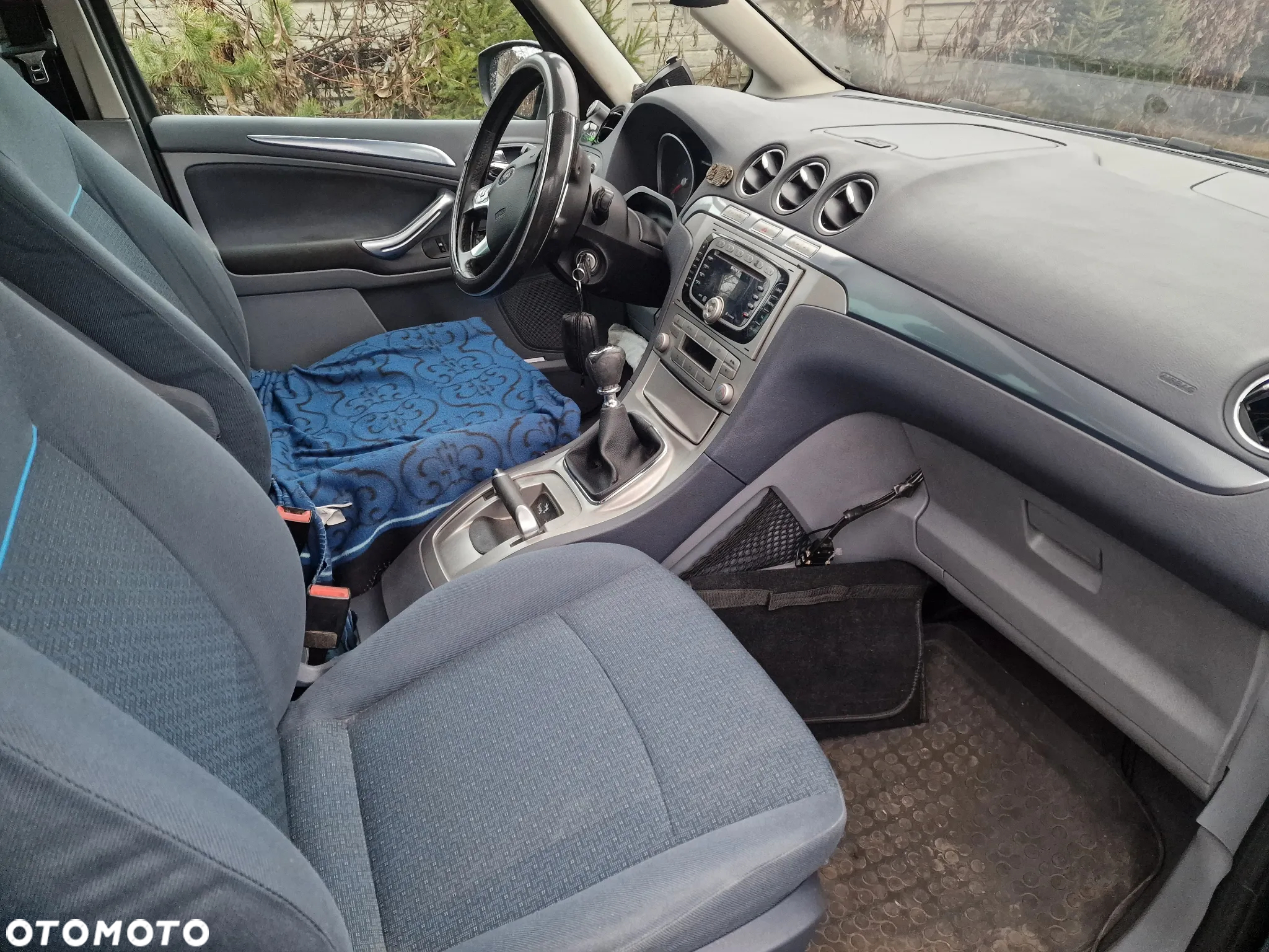 Ford Galaxy - 9