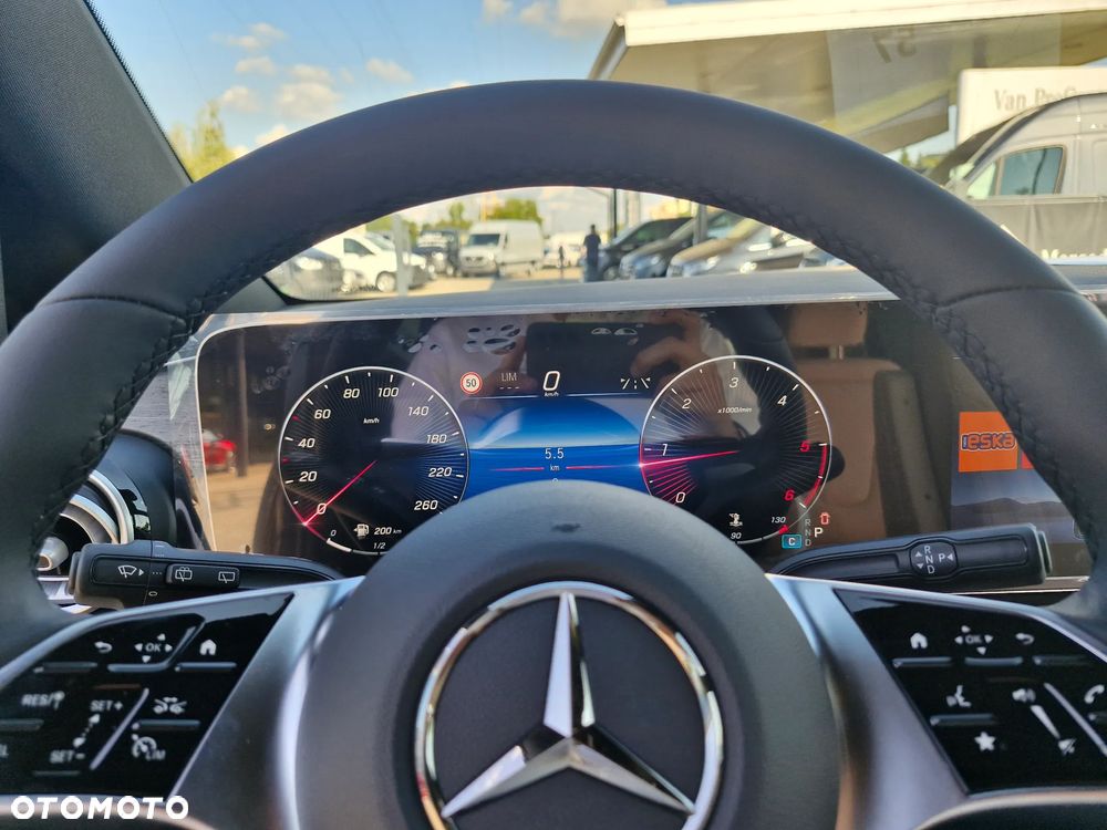 Mercedes-Benz Klasa V 300 d 9G-Tronic Exclusive (ekstra d³) - 31